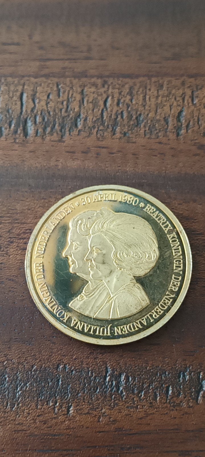 Bronzen Herdenkingsmunt Koningin Juliana & Beatrix 1980, Koningin Juliana, Losse munt, Goud, Overige waardes
