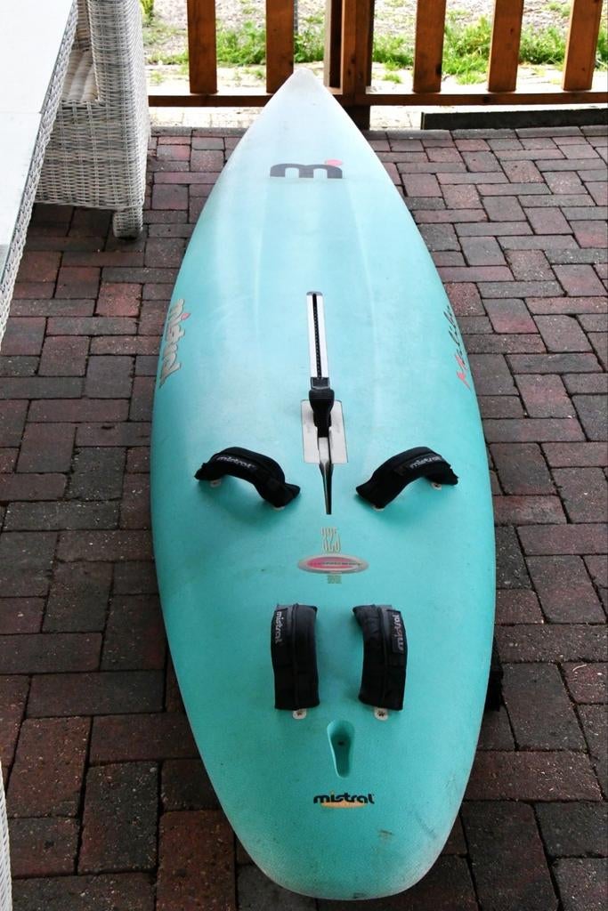 Mistral Malibu Wind surfplank - 325 cm, Ophalen of Verzenden, Gebruikt, 300 cm of meer, Plank