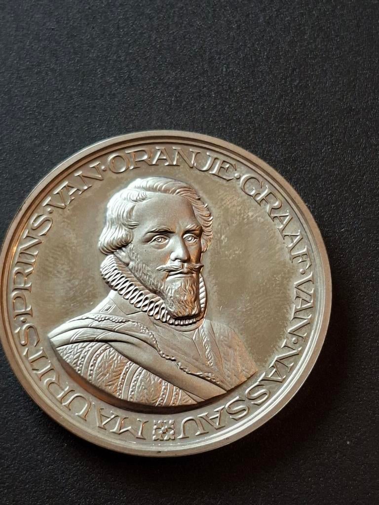 Zeldzame zilveren munt Maurits graaf, Ophalen of Verzenden, Zilver