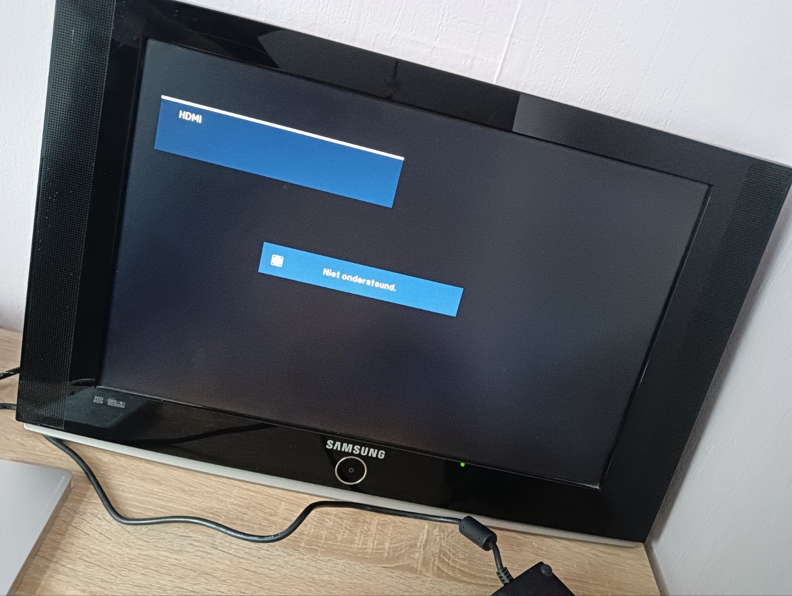 Samsung TV - Compacte televisie met HDMI-ingang, Audio, Tv en Foto, Televisies, Ophalen of Verzenden, Gebruikt, 40 tot 60 cm, Samsung