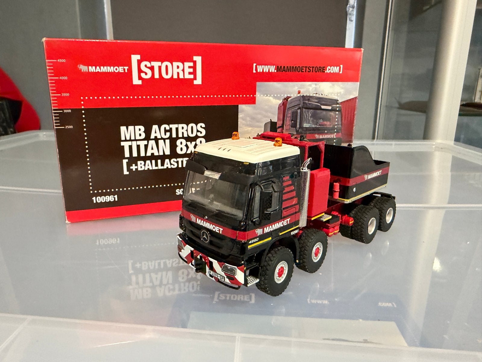 WSI Mammoet MB Actros Titan 8x8 + Ballastbox, Hobby en Vrije tijd, Ophalen of Verzenden, Zo goed als nieuw, Overige merken