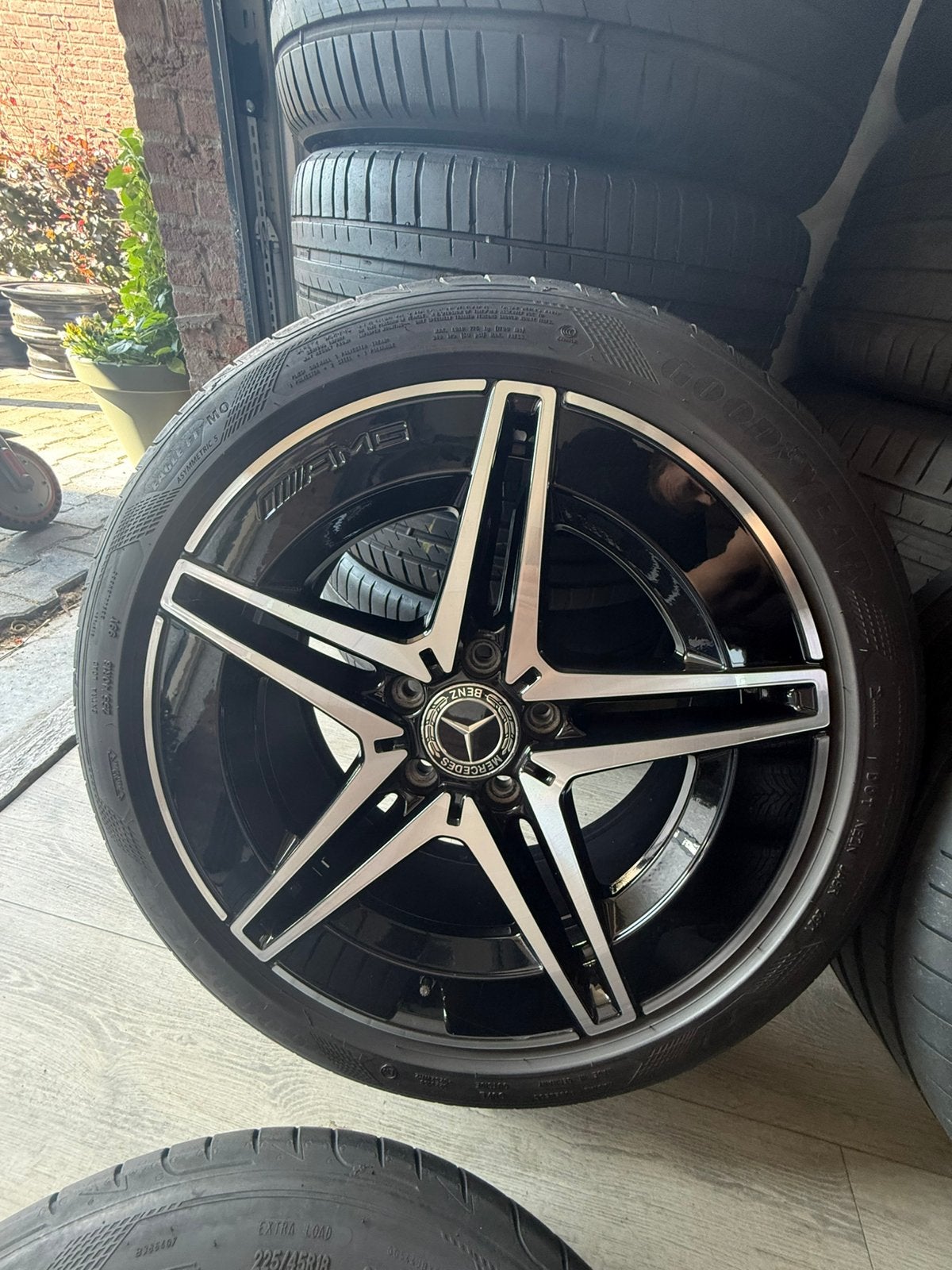 Mercedes amg orgineel/A206/Zomer/breedset/5x112, Auto-onderdelen, Banden en Velgen, 18 inch, ----, Banden en Velgen, Mercedes AMG