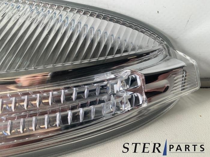 Knipperlicht spiegel links van een Mercedes C-Klasse, Auto-onderdelen, Verlichting, -, Nieuw, Ophalen of Verzenden, -