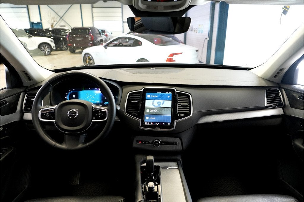 Volvo XC90 2.0 T8 AWD 335kW/456pk Aut8 Recharge Plus Dark HA, Gebruikt, 4 cilinders, 7 stoelen, Vierwielaandrijving