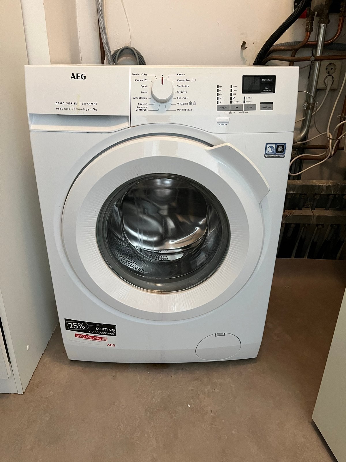 AEG 6000 Serie Lavamat ProSense Technology 7kg Wasmachine, Witgoed en Apparatuur, Ophalen, Zo goed als nieuw, Voorlader, Kort programma