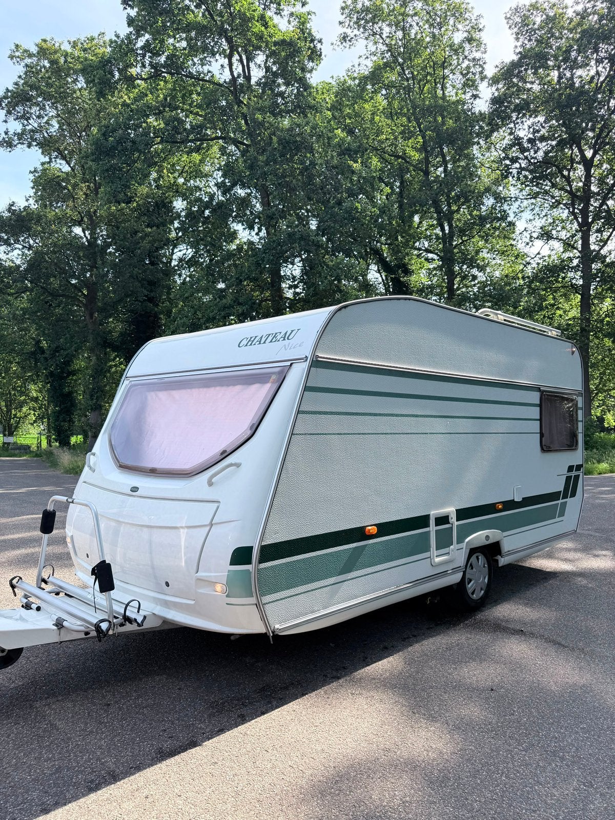 Nette Chateau Caratt 430 Caravan uit 2005, Chateau, Rondzit, Bedrijf, 4 tot 5 meter