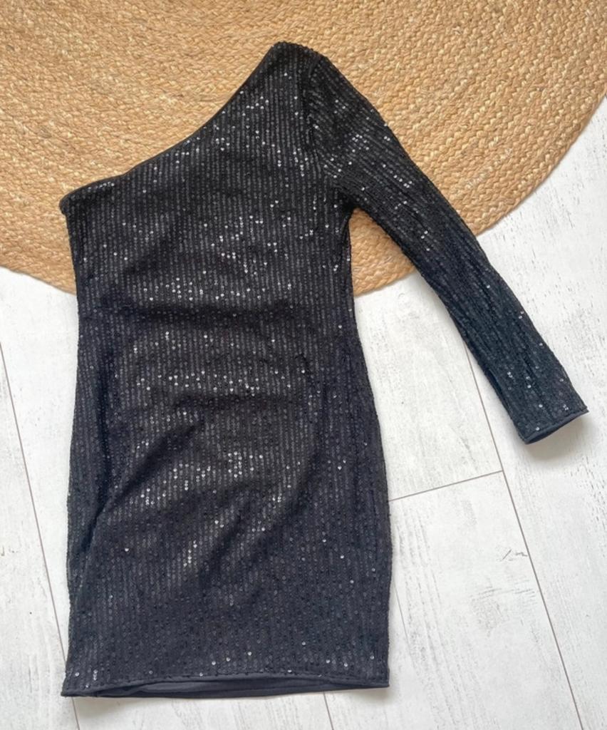 Pailetten one shoulder jurk 146, Kinderen en Baby's, Kinderkleding | Maat 146, Ophalen of Verzenden, Zo goed als nieuw, Meisje