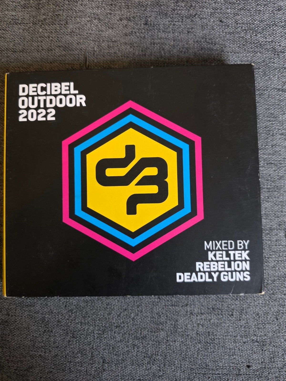 decibel outdoor 2022  cd collectie compleet, Originele persing, Ophalen of Verzenden, Zo goed als nieuw, Overige formaten