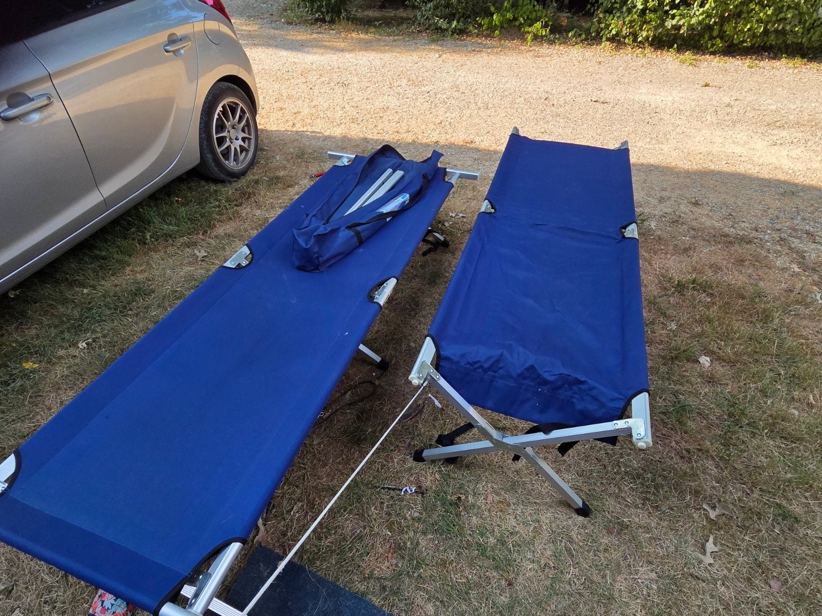 2x Opvouwbaar Campingbed / Veldbed - Blauw, Ophalen, Gebruikt