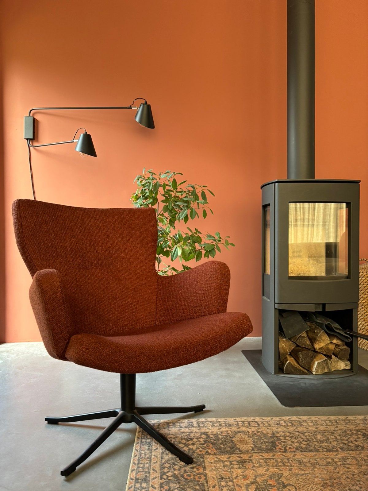 Design draaifauteuil Gyro roestbruin merk Conform, Ophalen, Minder dan 75 cm, Zo goed als nieuw, Stof