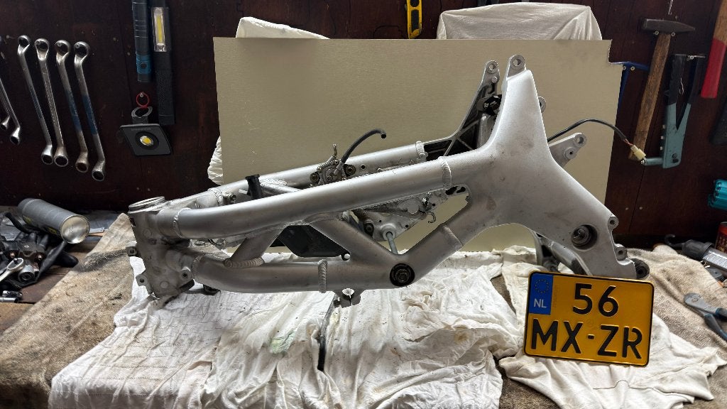 SV650N 1999-2002 Frame + NL kenteken, Ophalen