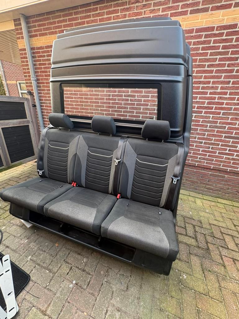 Blix iveco daily nieuw model dubbele cabine bank interieur, Auto-onderdelen, Interieur en Bekleding, Ophalen of Verzenden, Gebruikt