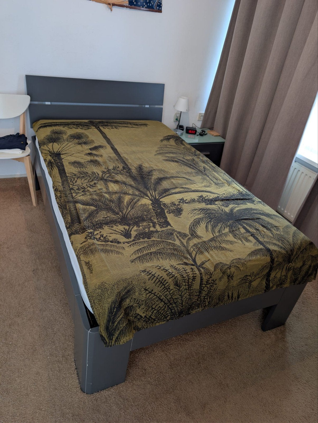 Elektrisch verstelbaar bed 120x200 met M Line Slow Motion 4, Ophalen, Verstelbaar, Zo goed als nieuw, Twijfelaar