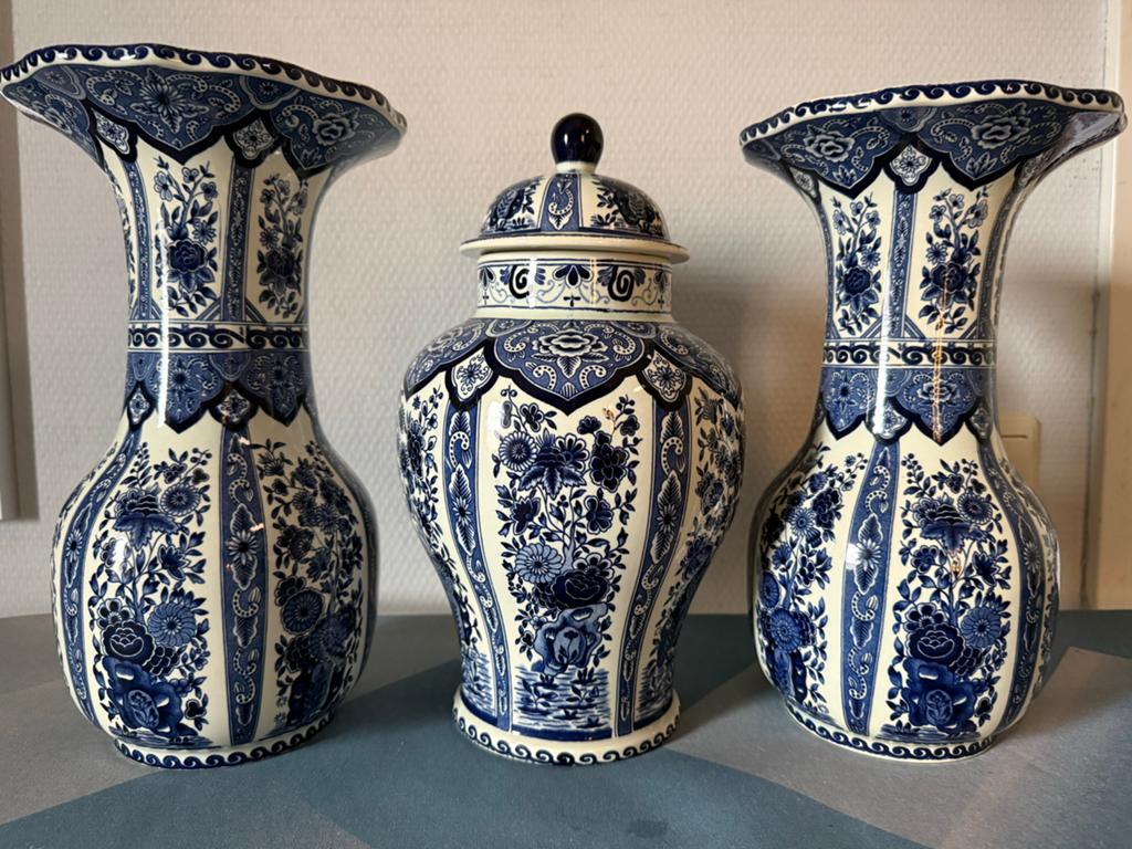 Set van 3 Bosch Delfts Blauw Vazen - 30 cm hoog, Antiek en Kunst, Antiek | Vazen, Ophalen