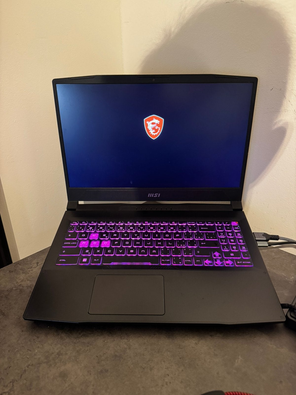 Foto 2 van MSI Katana 15 Gaming Laptop – RTX 4070 / i7 / 16GB / 1TB SSD