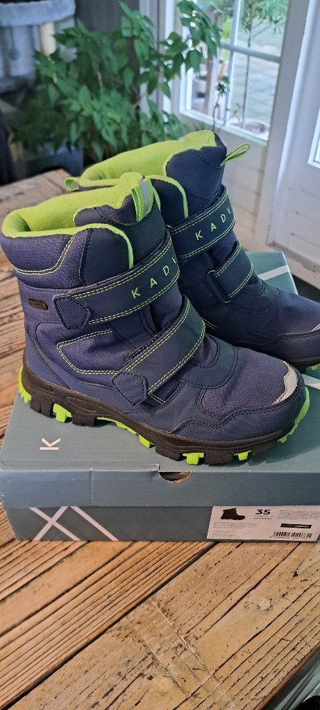Kadva waterproof snowboots maat 35, Jongen of Meisje, Ophalen of Verzenden, Kadva, Laarzen