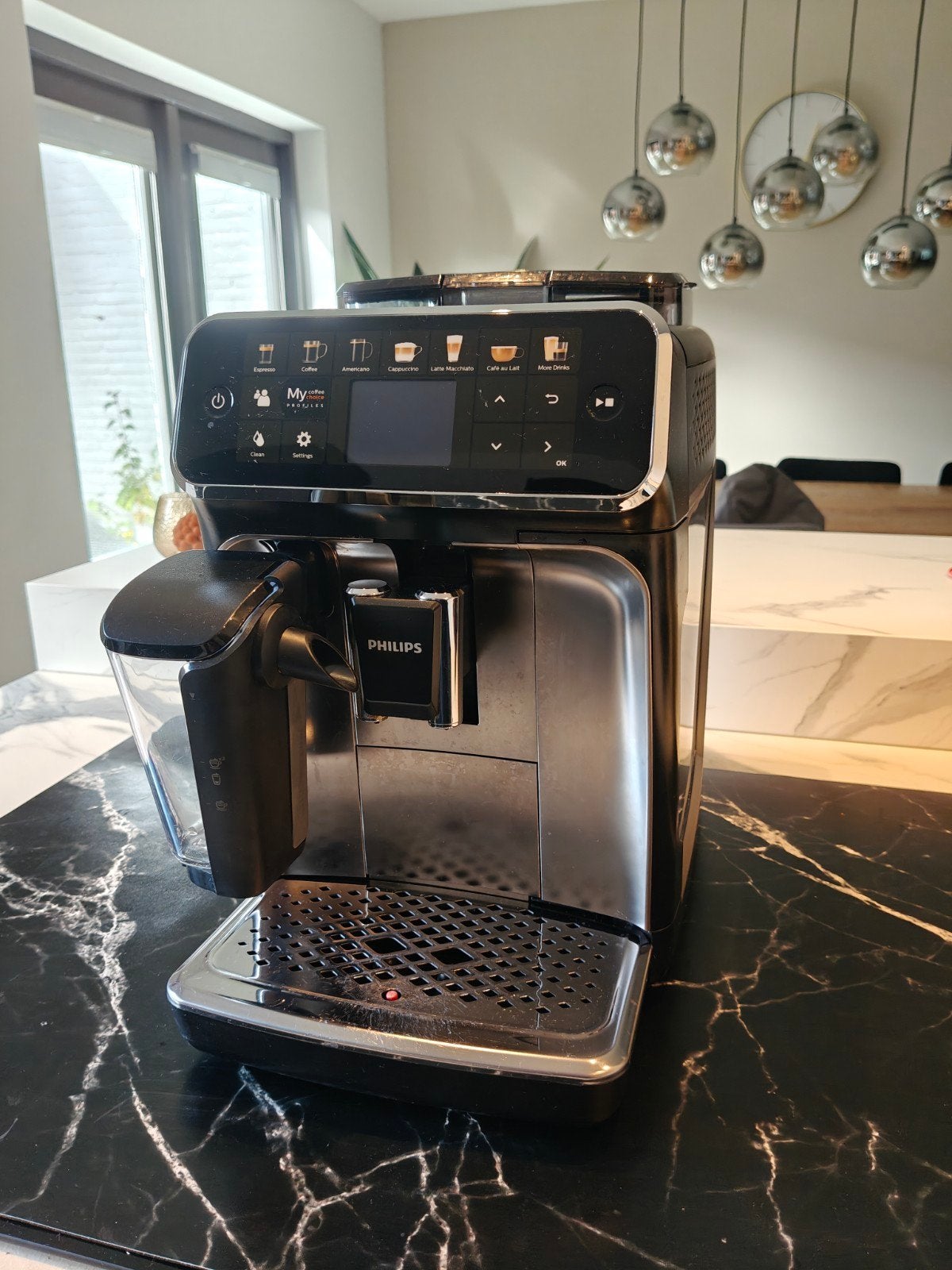 Philips LatteGo 5400 EP5447/90, Ophalen, Gebruikt, Koffiemachine, Koffiebonen
