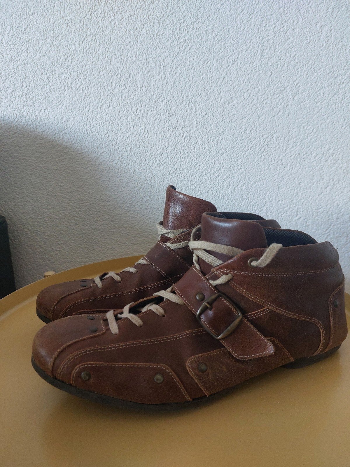 STOERE LEREN BOOTS van SACHA in NIEUWSTAAT in maat 45, Bruin, Boots, Ophalen of Verzenden, Zo goed als nieuw