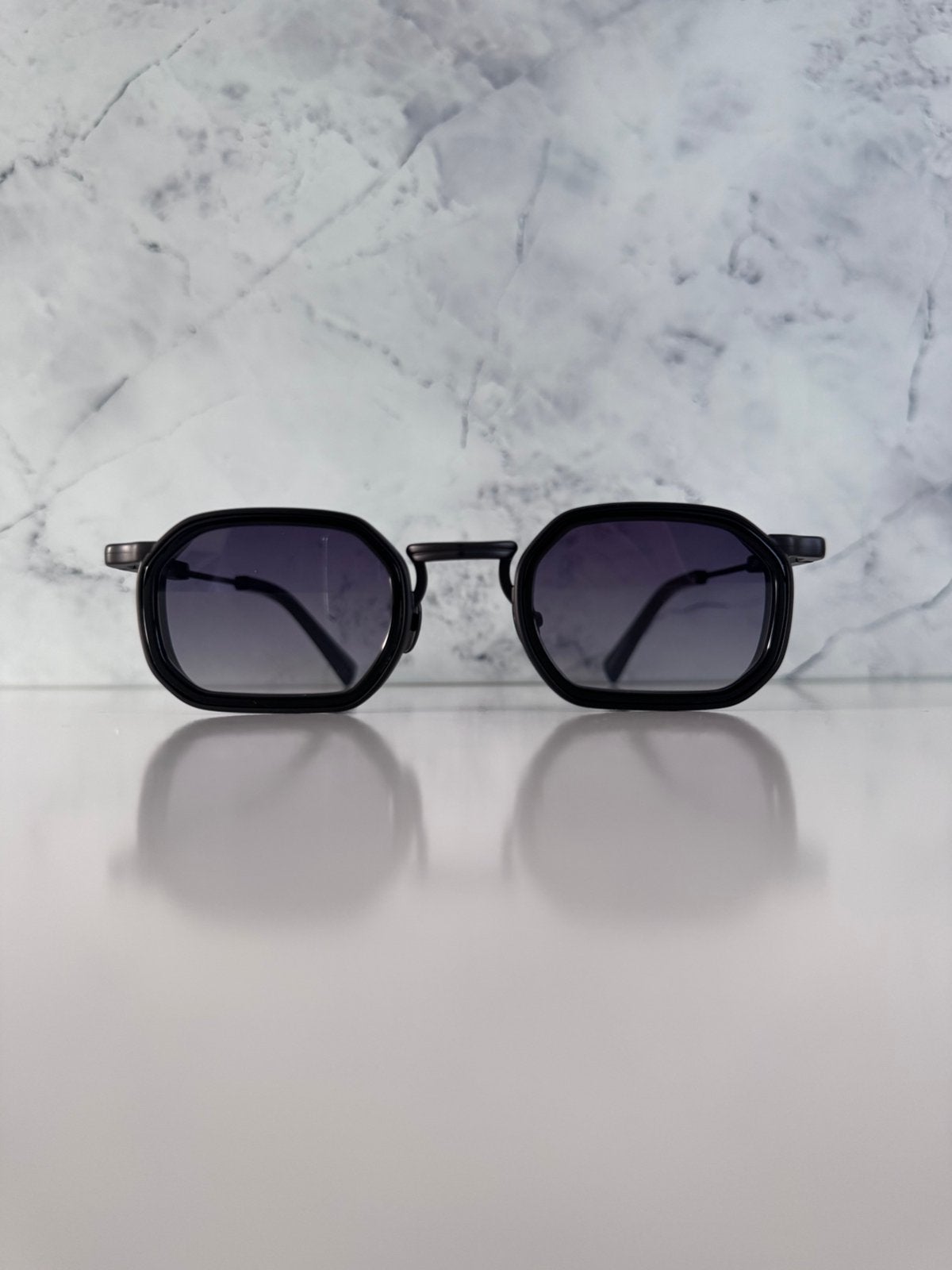 John Dalia Jean C301 All Black zonnebril, Ophalen of Verzenden, Nieuw, Zwart, Overige merken