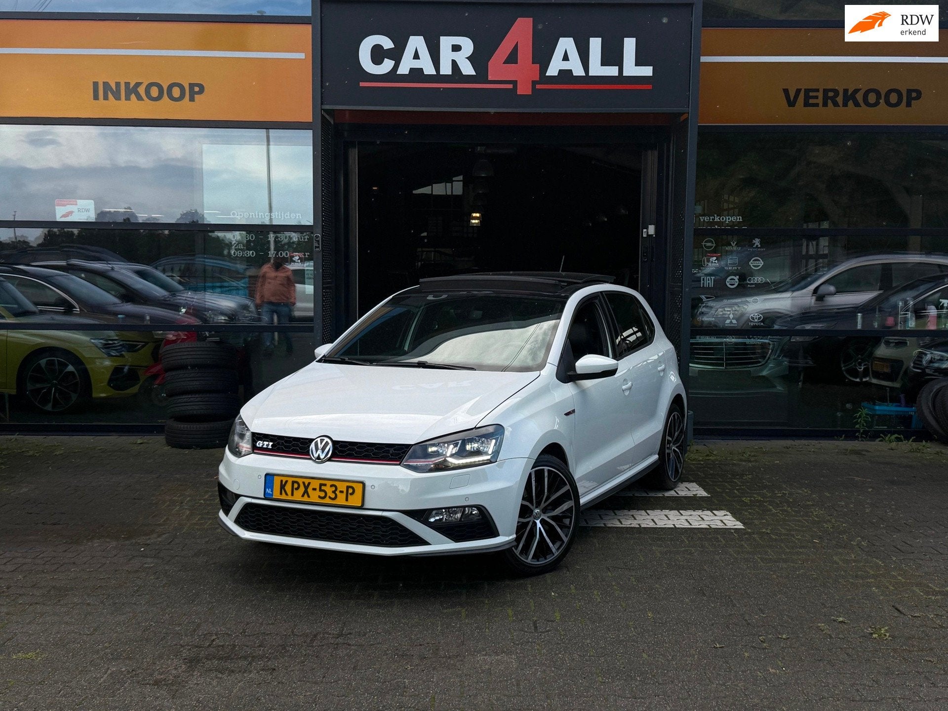 Volkswagen POLO 1.8 TSI GTI PANO/CAMERA/STLVRM/SPORT/VOLOPTI, Voorwielaandrijving, Gebruikt, Wit, Bedrijf