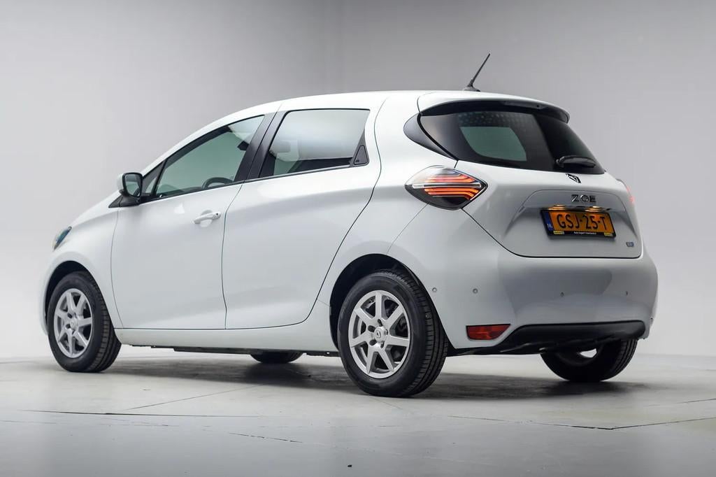 Renault ZOE R135 Intens Busniss 52 [ Huuraccu Navi Camera ], Auto's, Renault, Automaat, Gebruikt, Wit, Leder