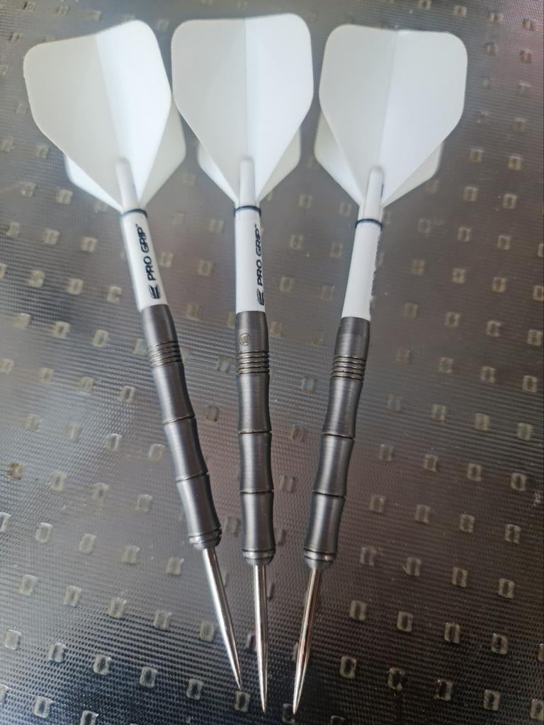 Marvin King darts, Sport en Fitness, Darts, Ophalen of Verzenden, Gebruikt, Pijlen