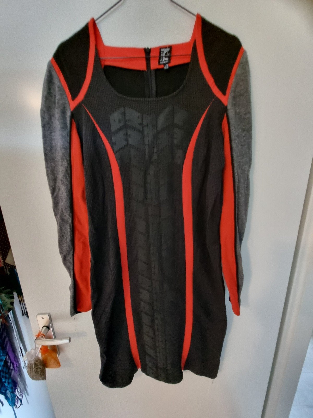 Tricot Chic wollen jurk met lange mouwen, Maat 42/44 (L), Oranje, Ophalen of Verzenden, Gedragen