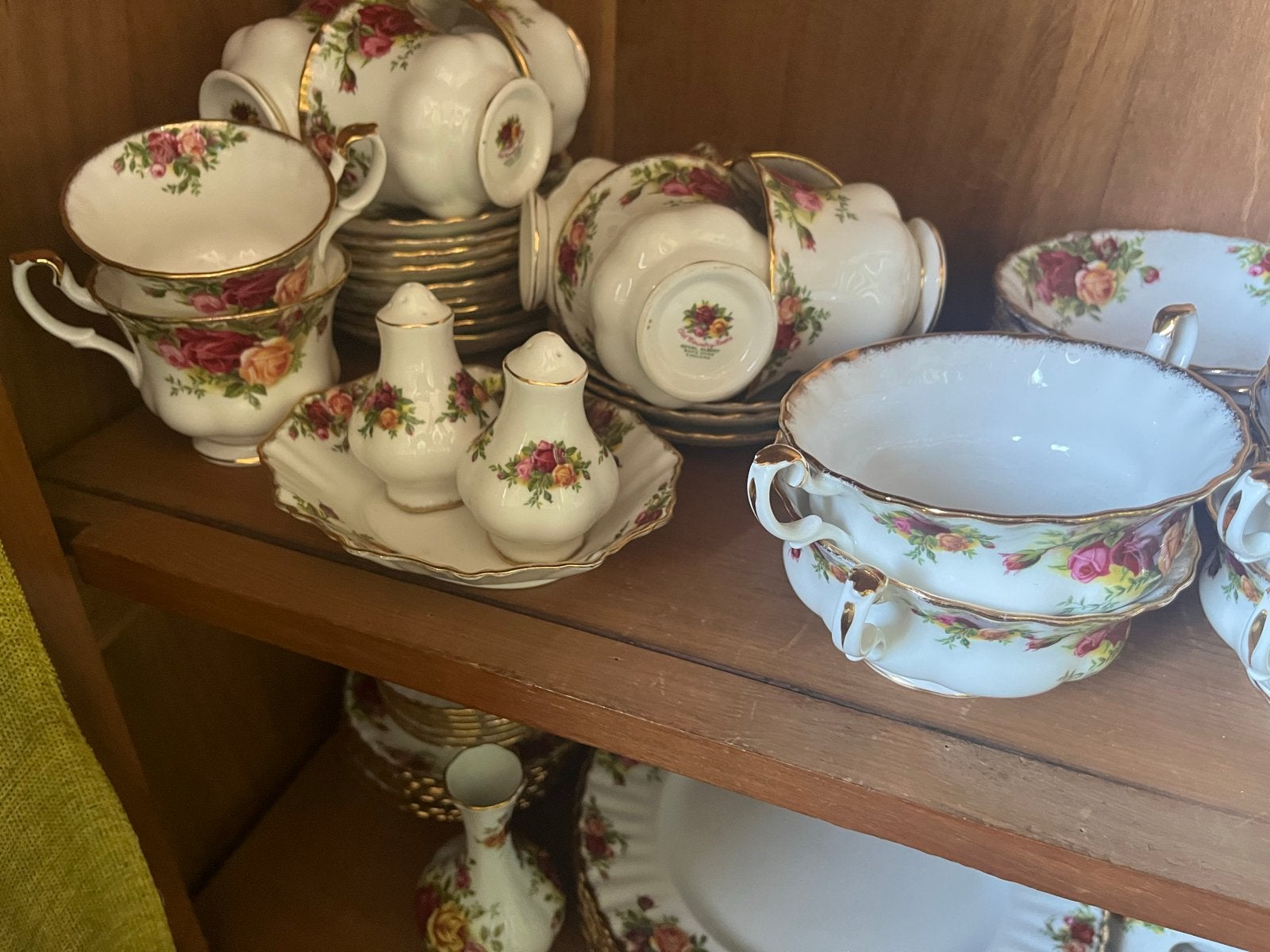Royal Albert Old Country Roses Servies - Uitgebreide Set, Antiek en Kunst, Antiek | Servies compleet, Ophalen