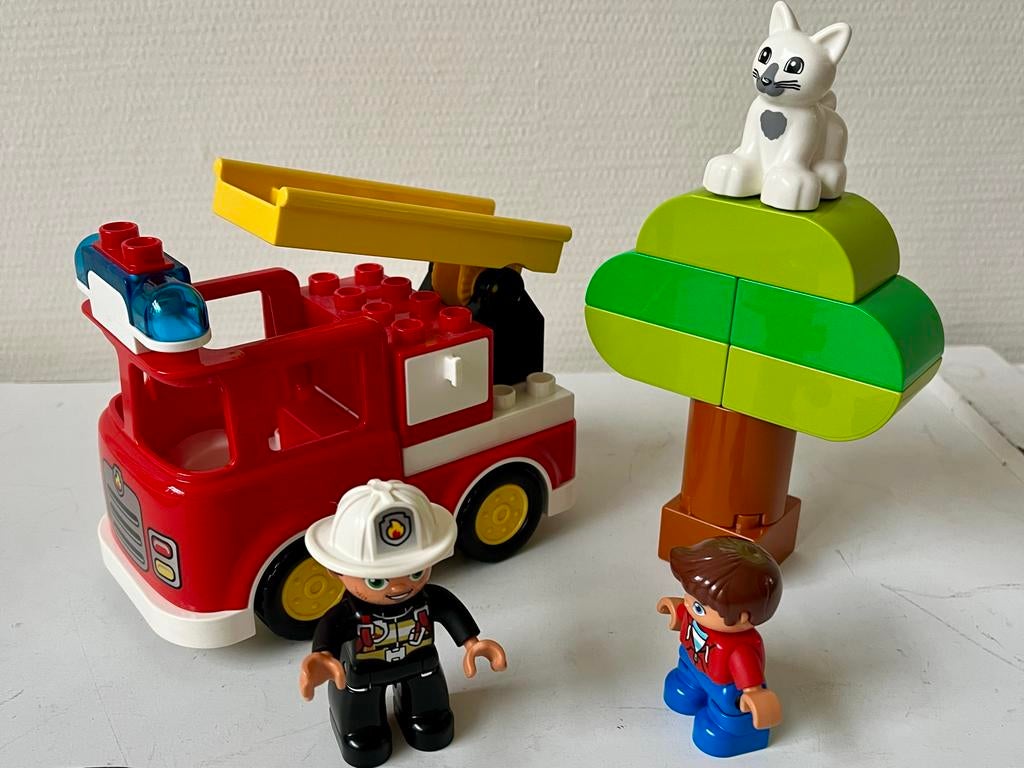 Lego Duplo 10901 Brandweerwagen - Complete Set, Ophalen of Verzenden, Zo goed als nieuw, Complete set, Duplo