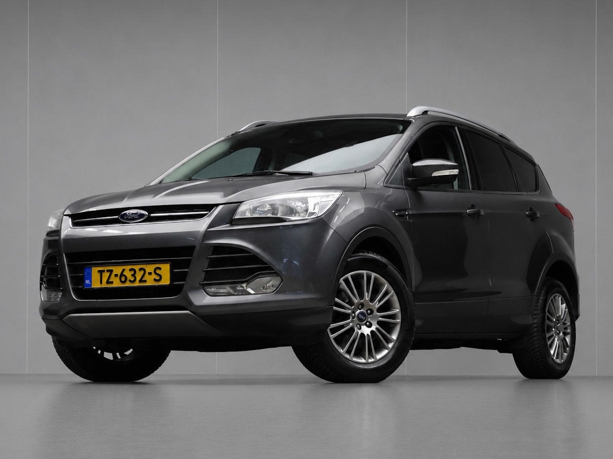 Ford Kuga 1.6 Titanium Plus 4WD Sport (PANORAMADAK,NAVI,CAME, Auto's, Gebruikt, 4 cilinders, Leder en Stof, Bedrijf