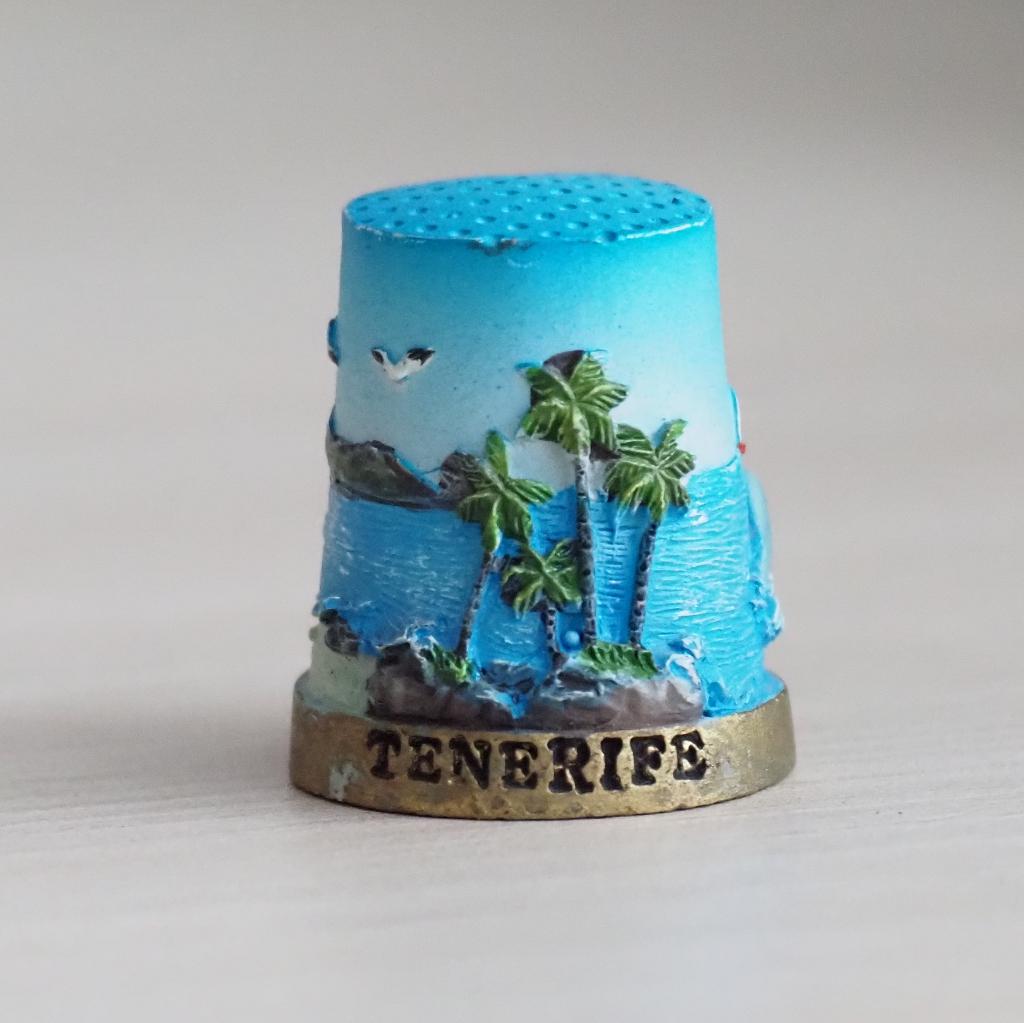 vingerhoedjes Spanje, Suriname, Verzamelen, Vingerhoedjes, Ophalen of Verzenden, Zo goed als nieuw