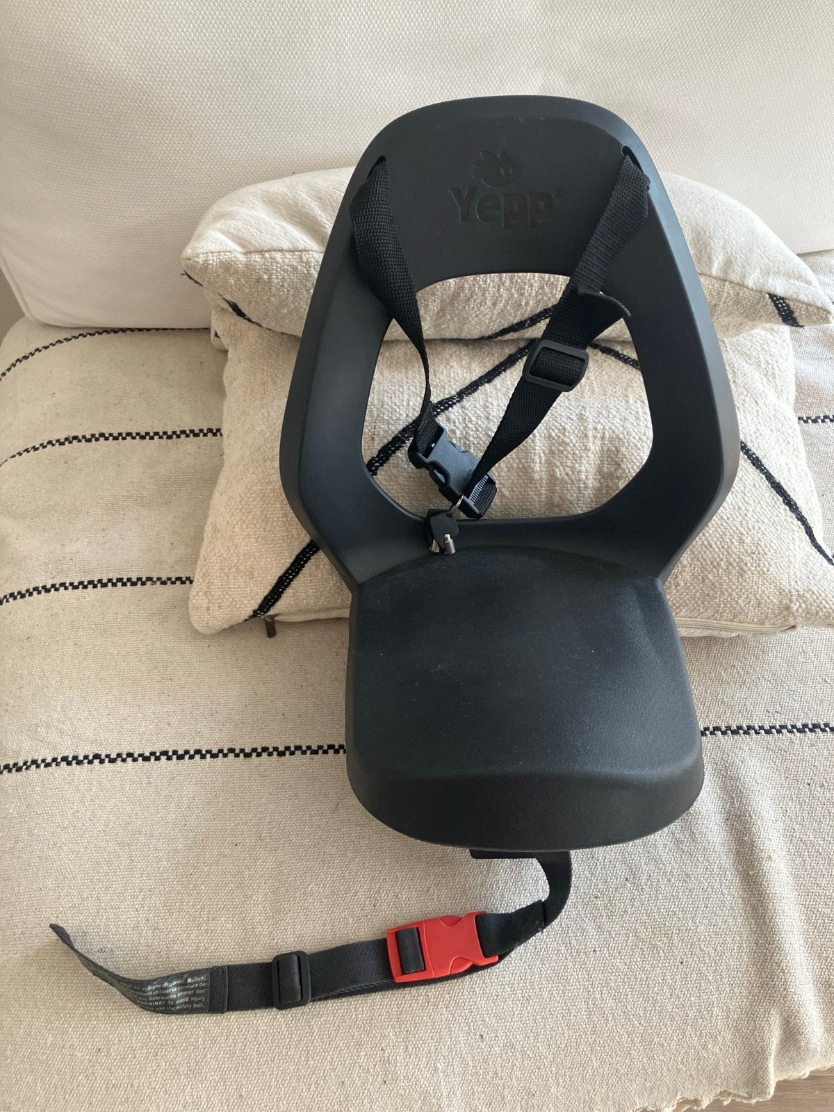 Yepp Achterzitje - Zwart gmg junior, Ophalen of Verzenden, Zo goed als nieuw, 15 t/m 25 kg, Achterzitje