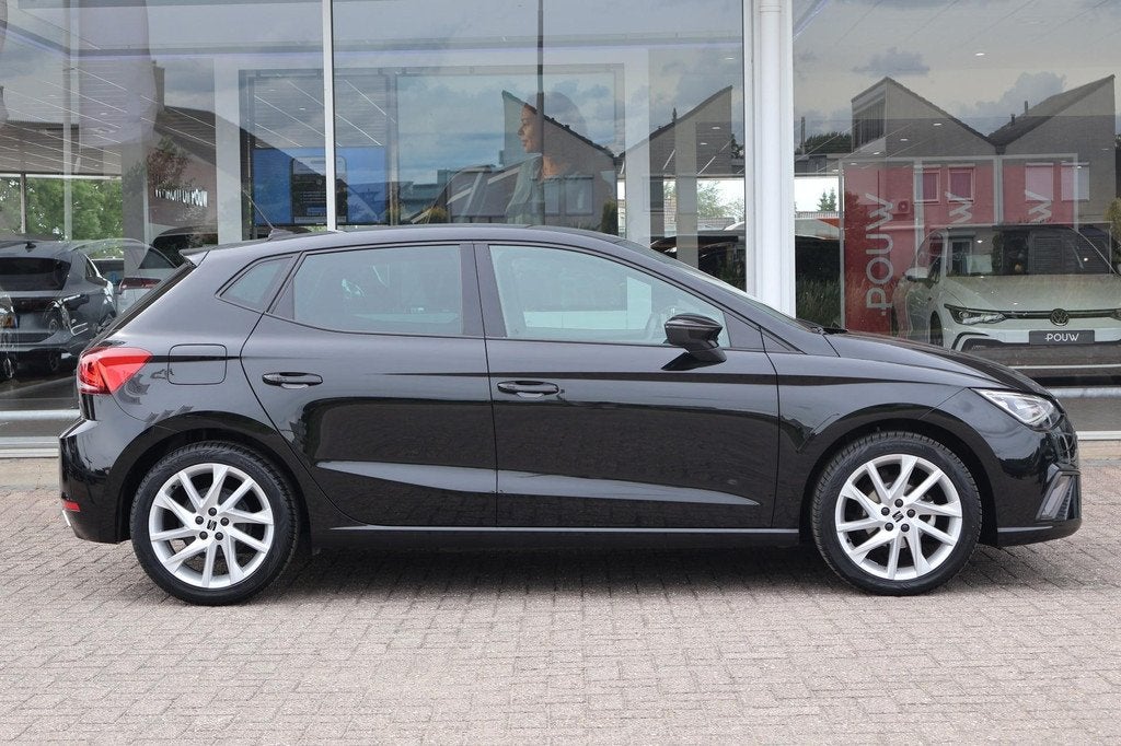 SEAT Ibiza 1.0 EcoTSI 95pk FR Business Intense | Navigatie |, Auto's, Seat, 12 maanden, 1071 kg, Alcantara, Origineel Nederlands