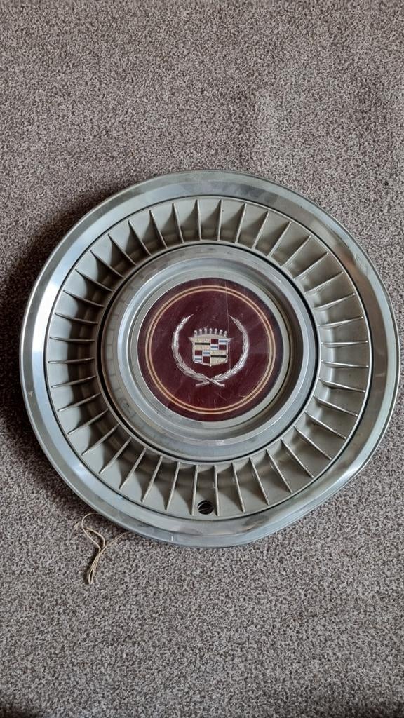 Vintage Cadillac wieldop - Klassieke auto onderdelen, Auto diversen, Wieldoppen, Ophalen, Gebruikt