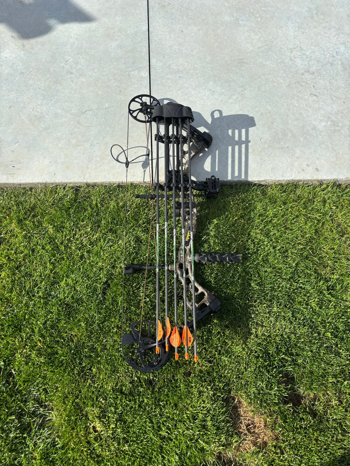Complete Cabela's Compound Boog Set - Realtree Camo, Ophalen of Verzenden, Zo goed als nieuw, Compoundboog