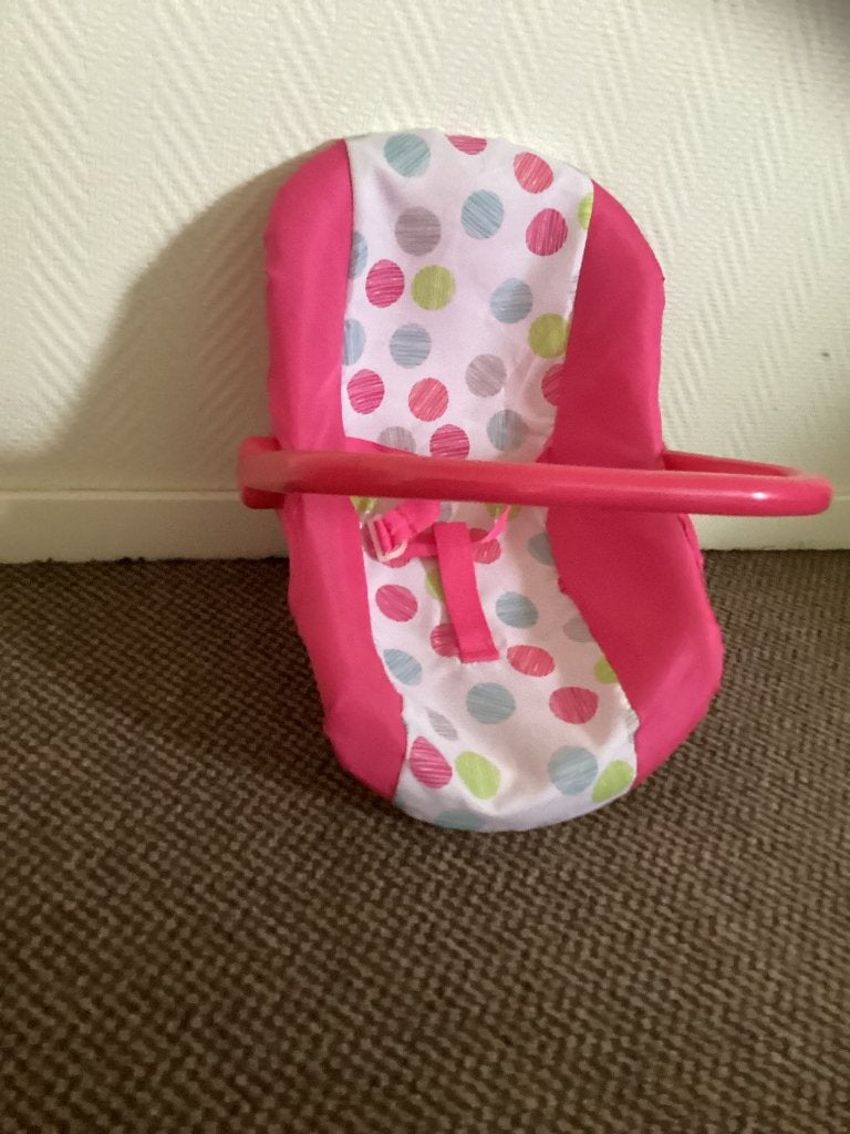 Roze poppenstoel met stippenpatroon, Ophalen, Gebruikt, Babypop