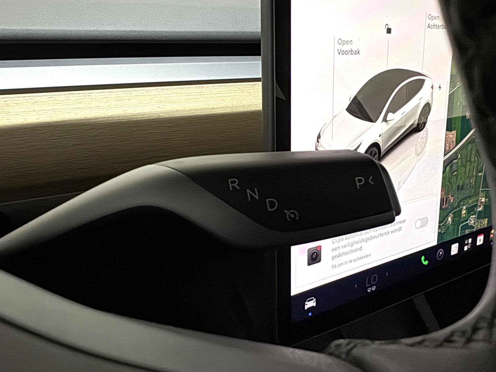 Foto 34 van Tesla Model Y RWD 58 kWh 92% SOH Black Edition Trekhaak FSD