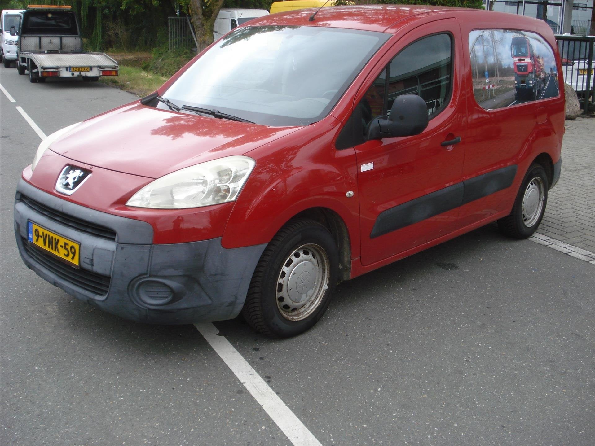 Peugeot Partner 1.6 HDI 55KW AIRCO, Auto's, Stof, Gebruikt, 4 cilinders, Origineel Nederlands