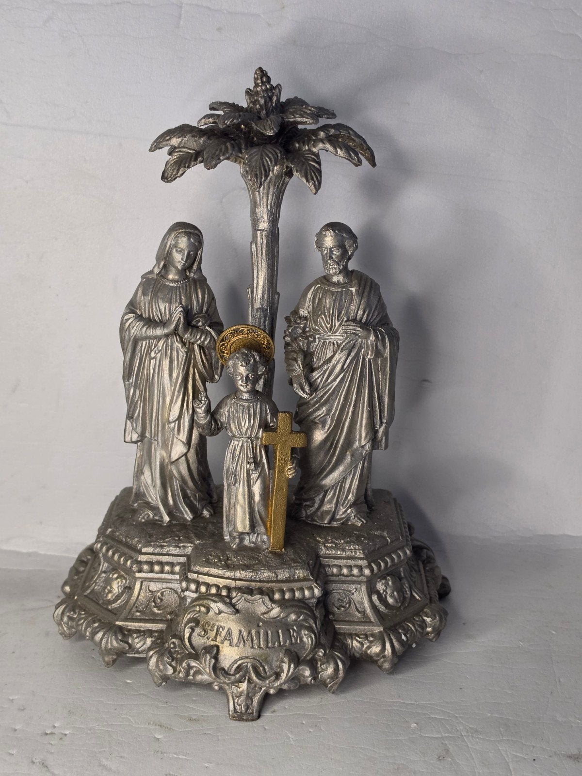 Signed Saint famille Statue - Stunning condition, Ophalen of Verzenden