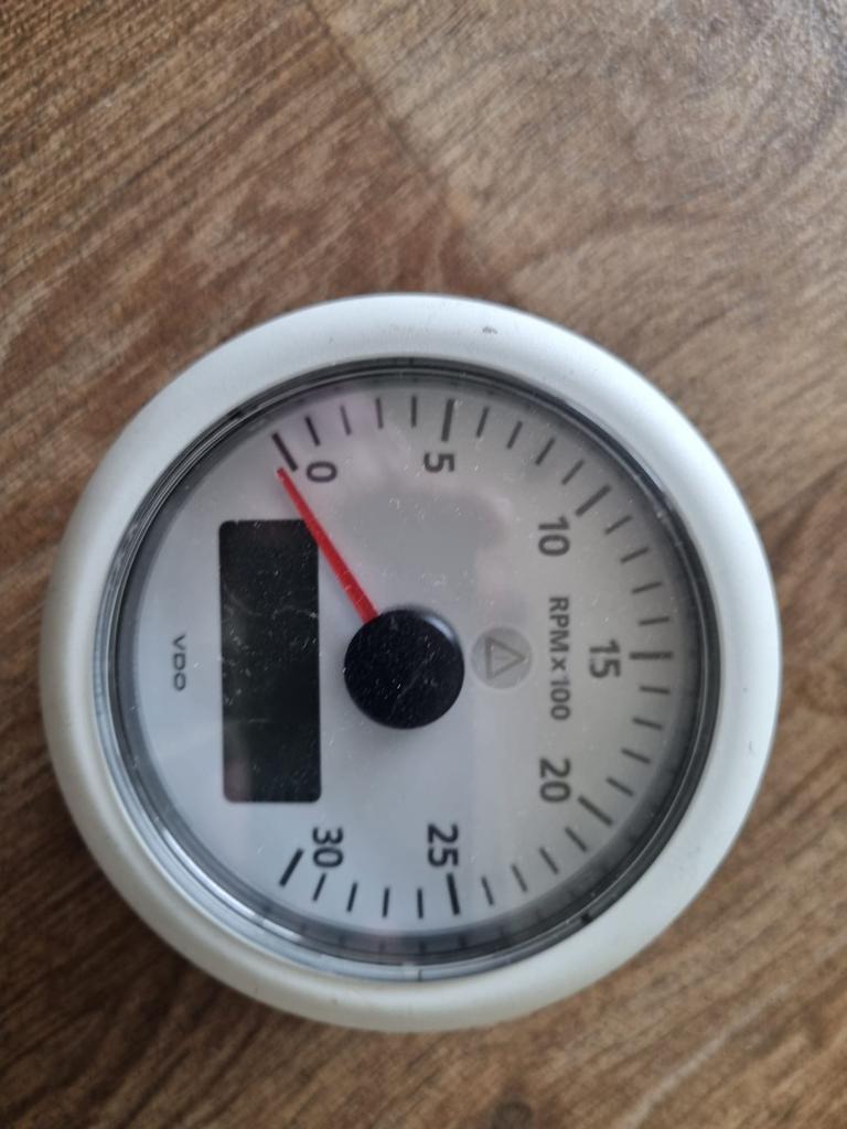 Nieuwe VDO Toerental Teller met Urenteller, Ophalen, Nieuw