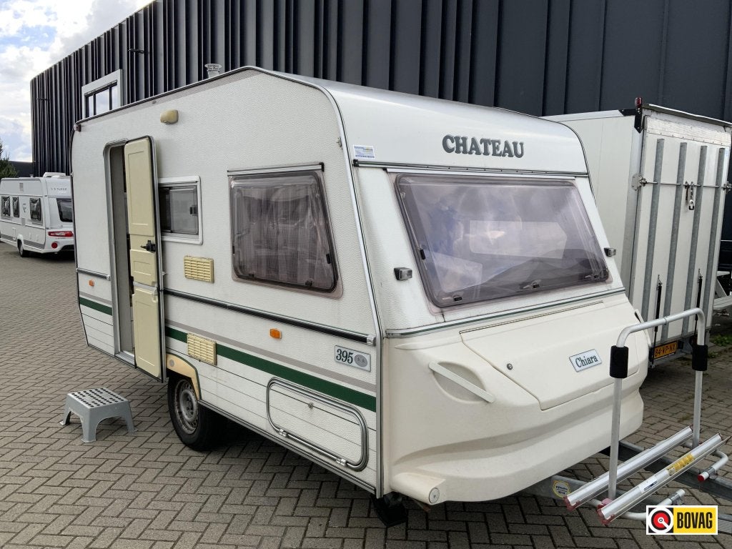 Chateau Chiara 395 C, Caravans en Kamperen, Caravans, Overige typen, Schokbreker, Bedrijf, Tot 4 meter