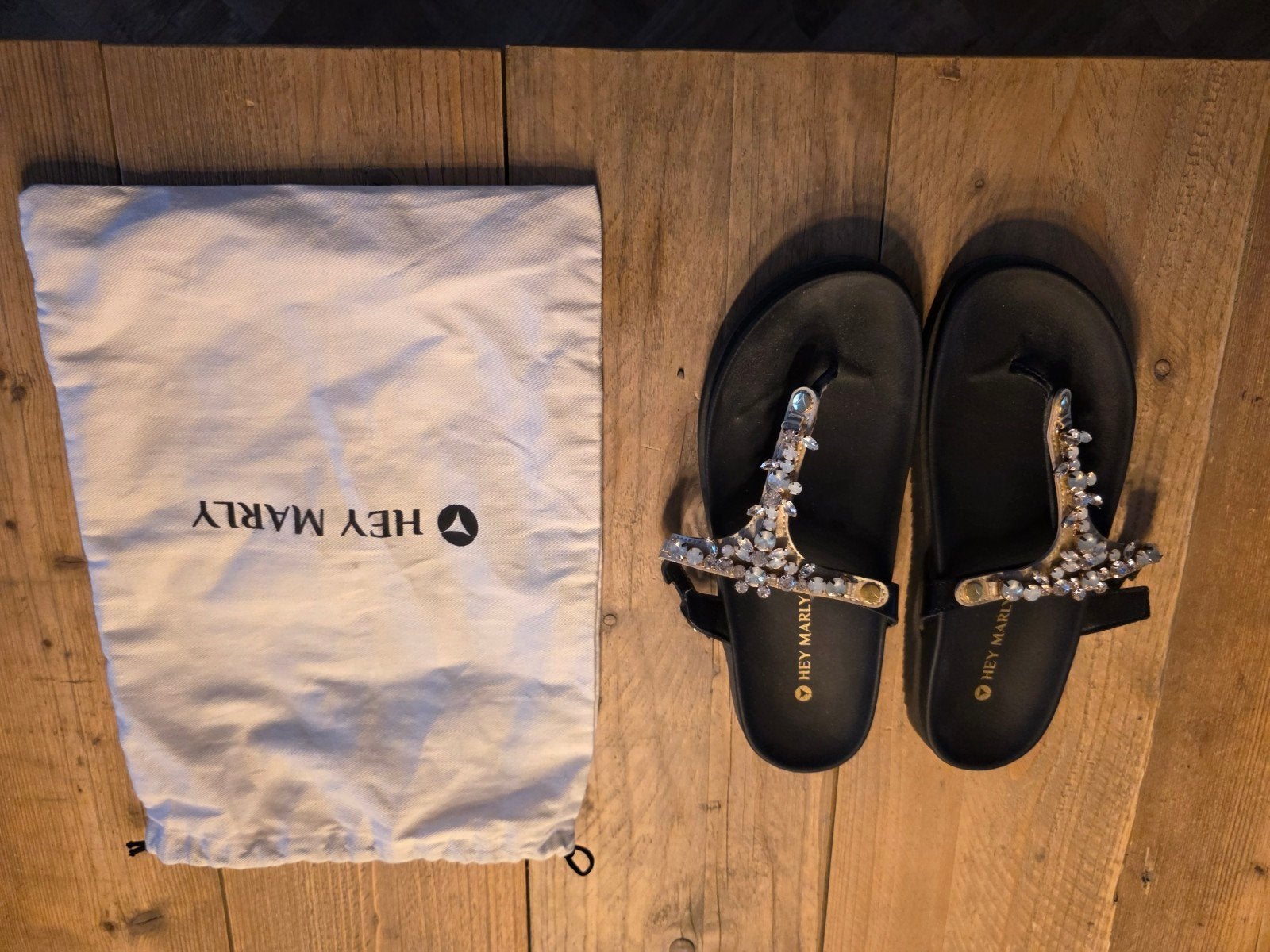 Dames schoenen & slippers., Ophalen of Verzenden, Zo goed als nieuw, Sneakers of Gympen