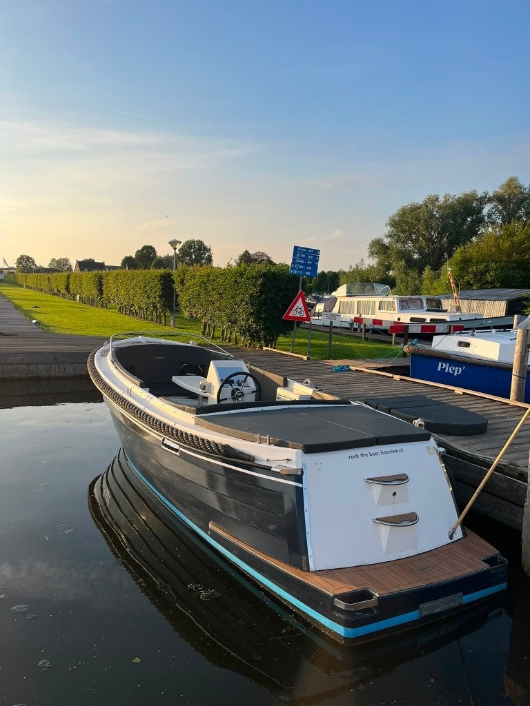 Corsiva 690 tender sloep + 25pk 4-takt - Vaarklaar, Ophalen, Tender, Gebruikt, Rondzit