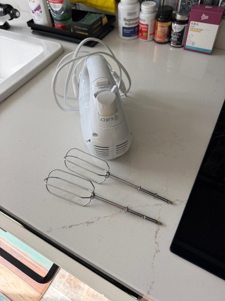 Handmixer /Hand Mixer, Witgoed en Apparatuur, Minder dan 1 liter, Ophalen, Gebruikt, 3 snelheden of meer