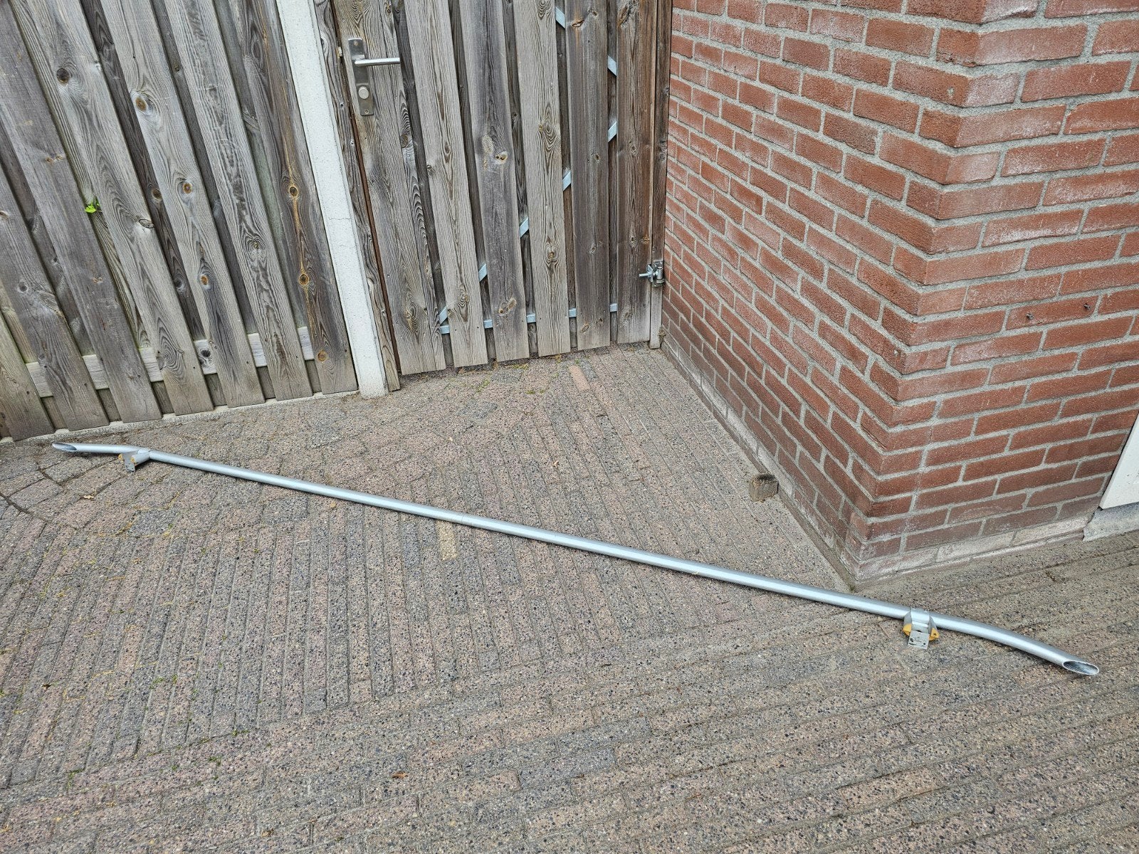Aluminium dakrail voor bv camper, Ophalen, Gebruikt