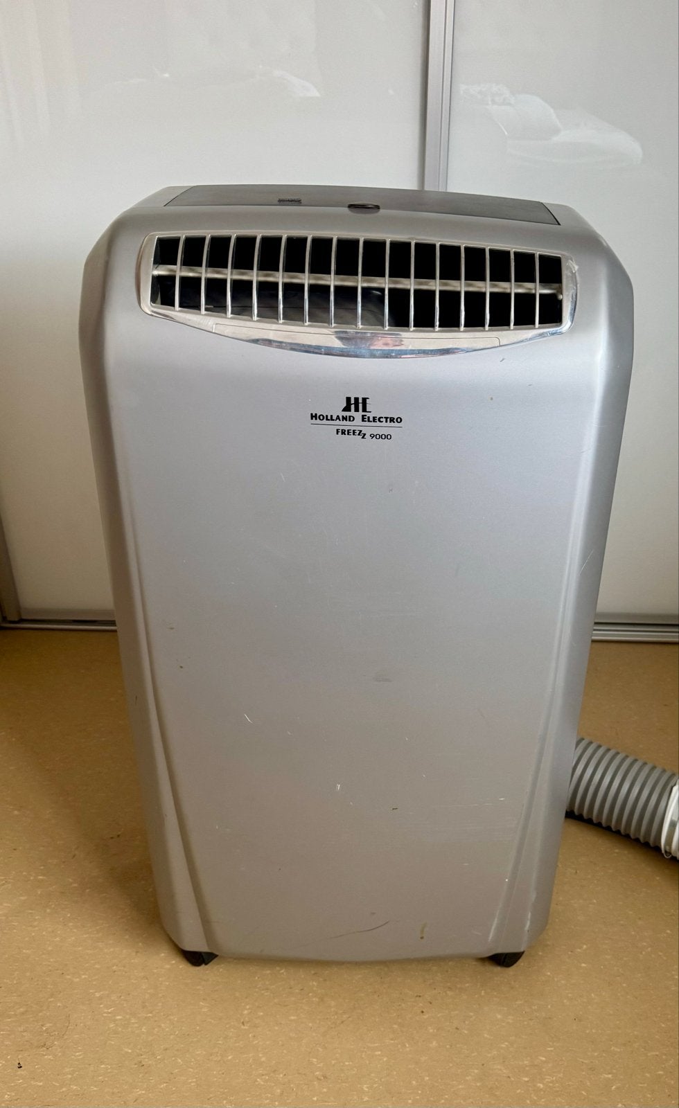 Mobiele airco Holland Electro Freezz 9000 BTU, Ophalen, Gebruikt, Minder dan 60 m³, Timer