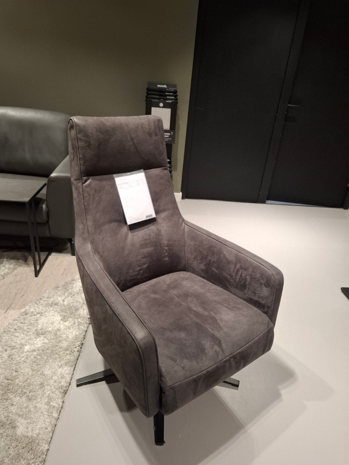 Montel Bliss relaxfauteuil, Ophalen, Zo goed als nieuw, Eén, Stof