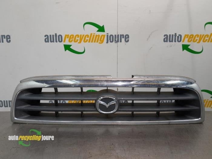 Grille van een Mazda B-Serie, Gebruikt, -, -, Mazda
