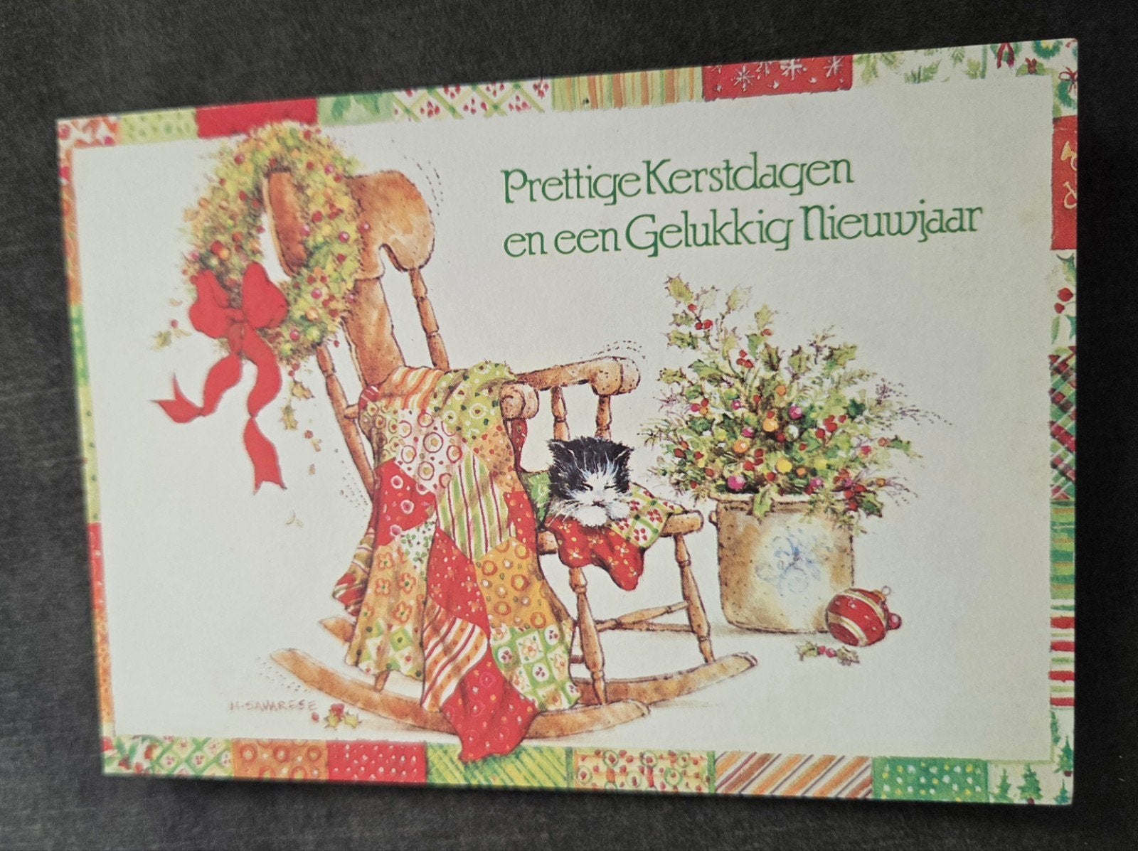 Vintage Kerstkaart met katje en schommelstoel (1987), Verzenden, 1980 tot heden, Gelopen, Feest(dag)