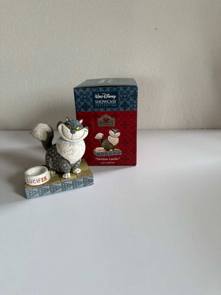Disney Traditions, Verzamelen, Ophalen of Verzenden, Assepoester of Belle, Zo goed als nieuw, Beeldje of Figuurtje